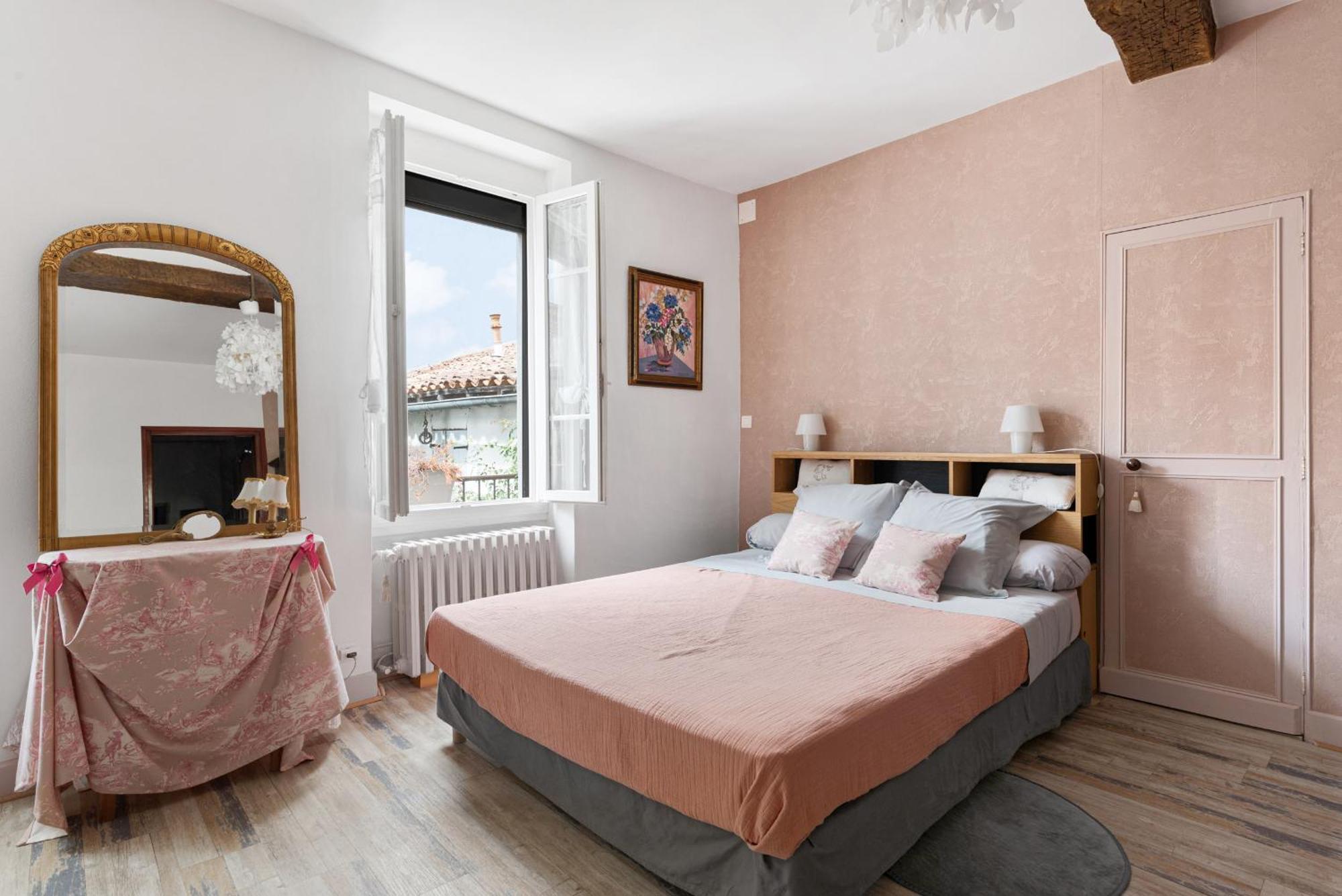 Au Nid De La Madeleine Bed & Breakfast Gaillac Exterior foto