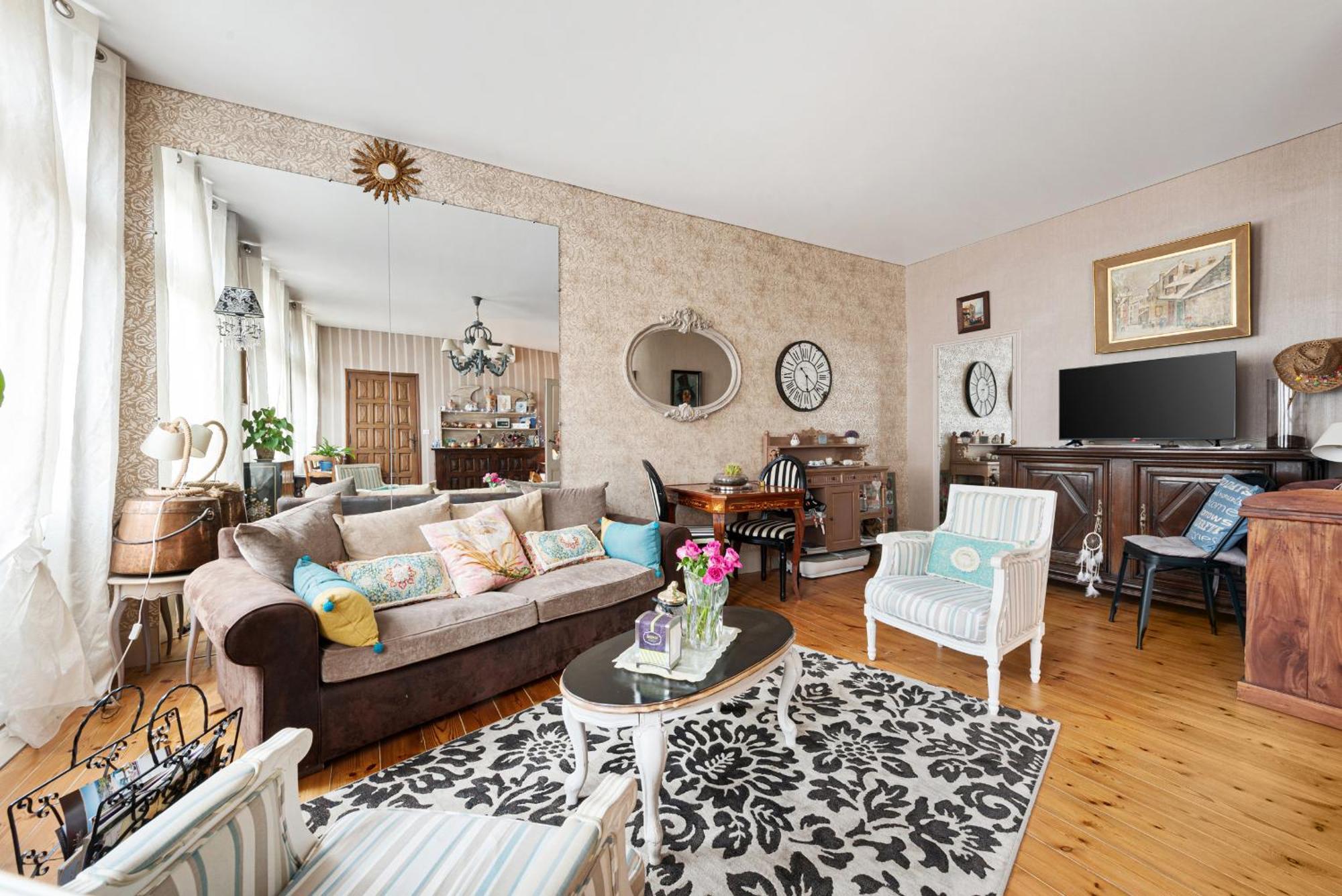 Au Nid De La Madeleine Bed & Breakfast Gaillac Exterior foto